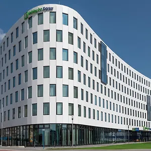 Express - Hauptbahnhof By Ihg Hotell