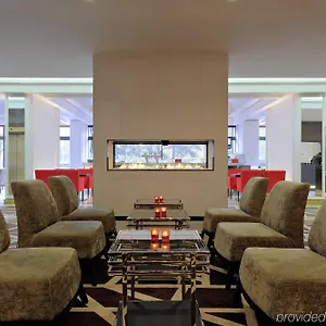 Radisson Blu Conference Hotel, Hotell