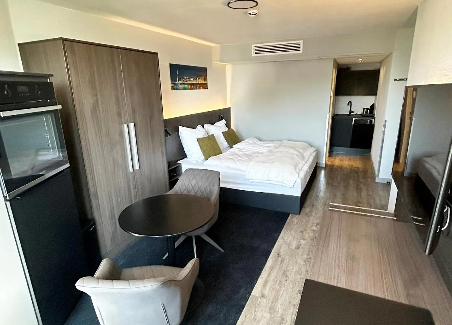 Aparthotel In Duesseldorf Am Medienhafen Mit Kueche 0*, 杜塞尔多夫